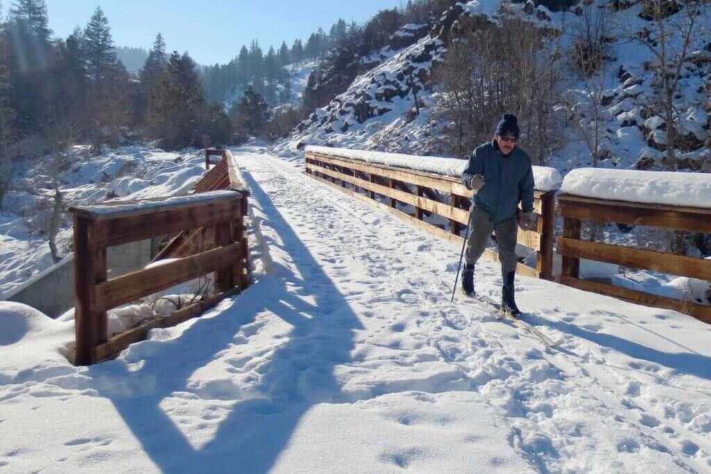 Cross country skiing on the Bizz Johnson Trail in Northern California