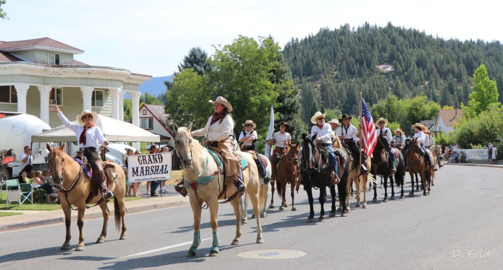 Grand Marshalls Ralph and Trish Wilburn of the Quincy-Sierra County Fair Parade